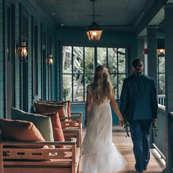 Tamara Catz Wedding dress size small - Picture 5 of 15